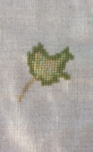 cortina otoño hoja verde